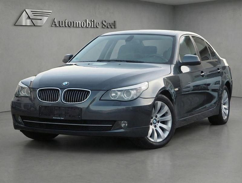 Grau Gebraucht 2009 BMW 523 Advantage Limousine | 9.990 € (Teuer) - Bild 1/4