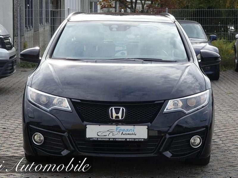 Gebraucht Honda Civic Elegance 141 PS (103 kW) 2017 Crystal black p. Kombi