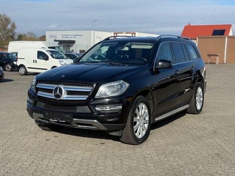 Gebraucht Mercedes GL350 258 PS (189 kW) 2013 Schwarz SUV