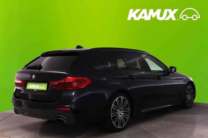 Gebraucht BMW 540 Shadowline 320 PS (235 kW) 2018 Schwarz Kombi