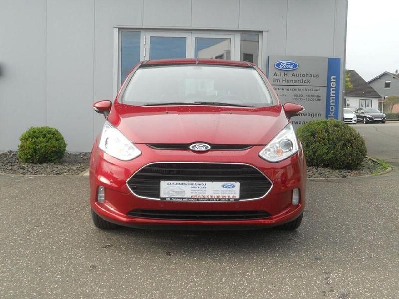 Gebraucht Ford B-MAX Titanium 125 PS (91 kW) 2017 Rubyrot (metallic) Van / Kleinbus