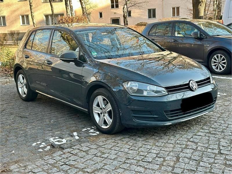 Gebraucht VW Golf 140 PS (102 kW) 2014 Grau Limousine
