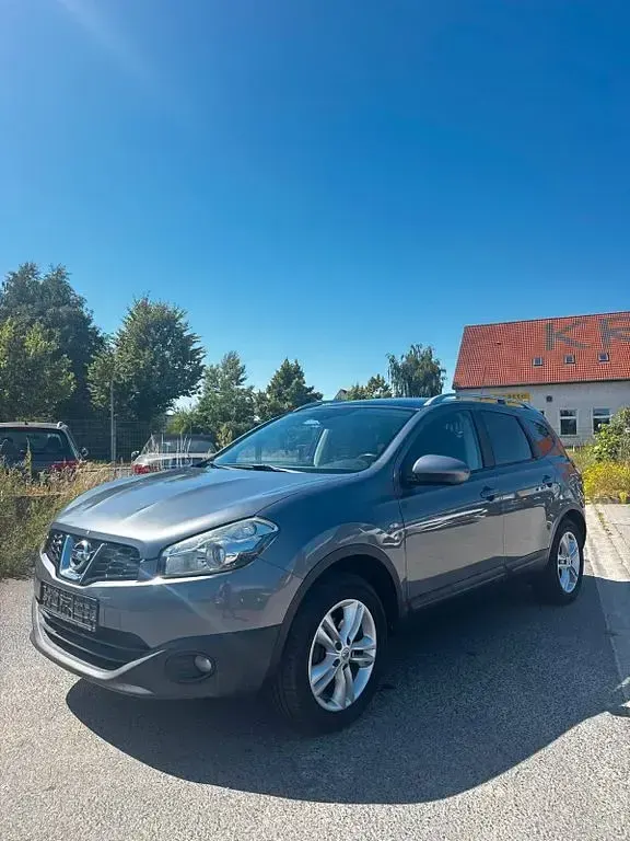 Gebraucht Nissan Qashqai +2 Acenta 141 PS (103 kW) 2010 Grau SUV
