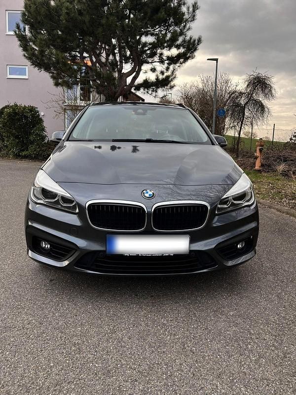 Gebraucht BMW 218 Active Tourer 136 PS (100 kW) 2018 Grau Van / Kleinbus