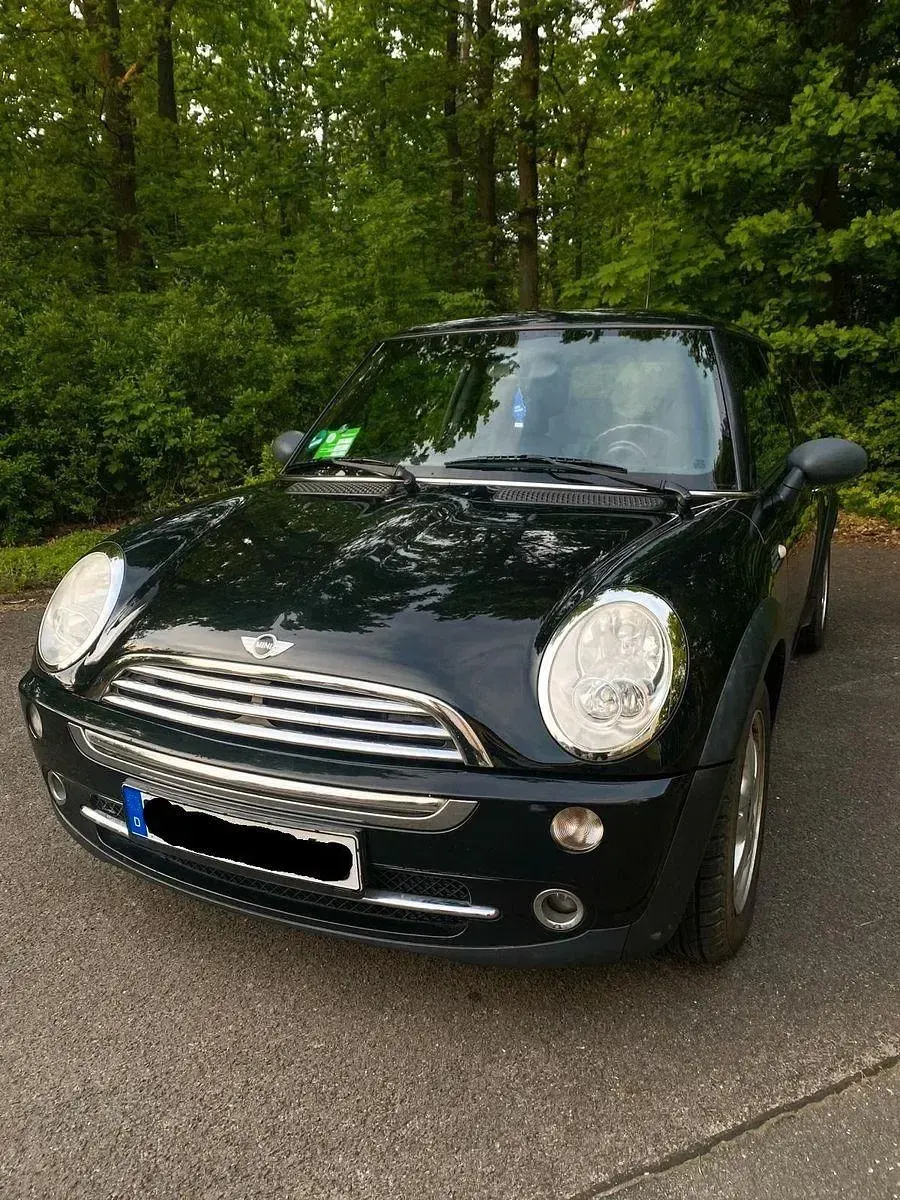 Used Mini ONE 90 HP (66 kW) 2005 Black Hatchback