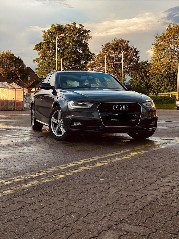 Grau Gebraucht 2014 Audi A4 Kombi | 9.000 € (Fairer Preis) - Bild 1/4