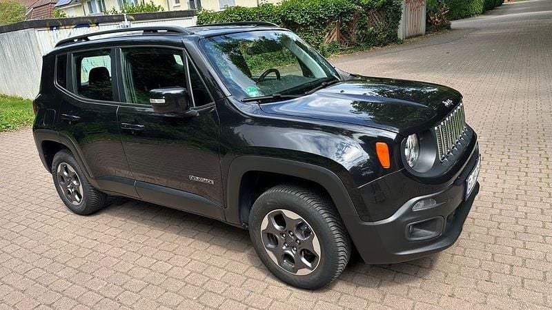 Schwarz Gebraucht 2018 Jeep Renegade Longitude SUV | 14.500 € (Fairer Preis) - Bild 1/4