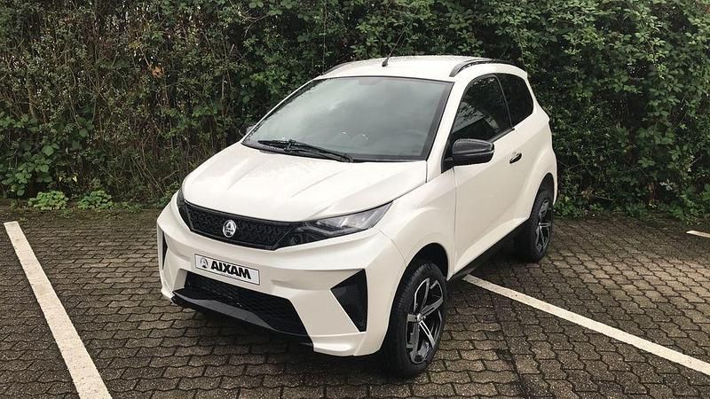 Weiß Neu 2025 Aixam Crossover Premium Premium Kleinwagen | 19.925 € (Fairer Preis) - Bild 1/4