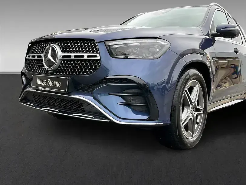 Gebraucht Mercedes GLE300 AMG 269 PS (197 kW) 2025 Blau SUV