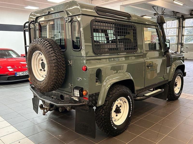 Gebraucht Land Rover Defender 122 PS (89 kW) 2015 Grün SUV