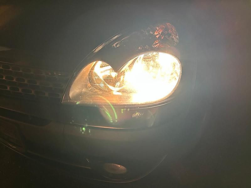 Gebraucht Renault Clio II Extreme 72 PS (52 kW) 2003 Schwarz Kleinwagen