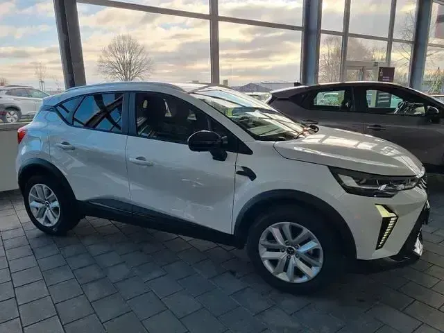 Gebraucht Mitsubishi ASX Plus 158 PS (116 kW) 2024 Himalayaweiß SUV