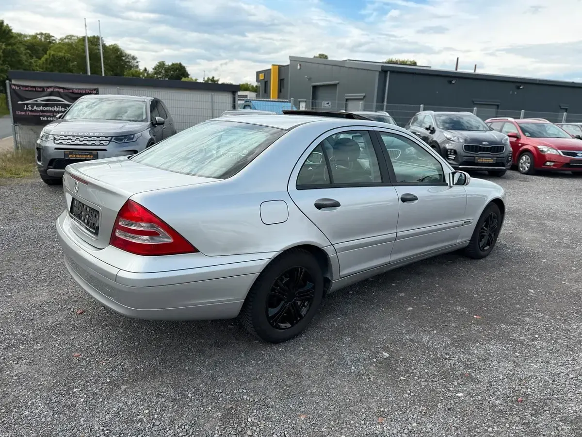 Gebraucht Mercedes C180 129 PS (94 kW) 2000 Grau Limousine