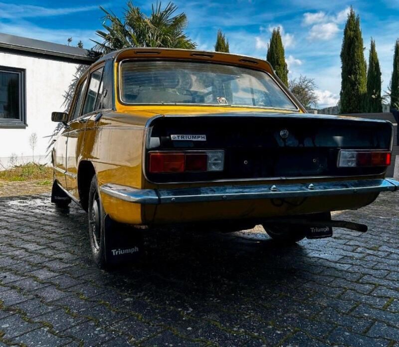 Gelb Gebraucht 1978 Triumph Dolomite Limousine | 1.300 € - Bild 1/2