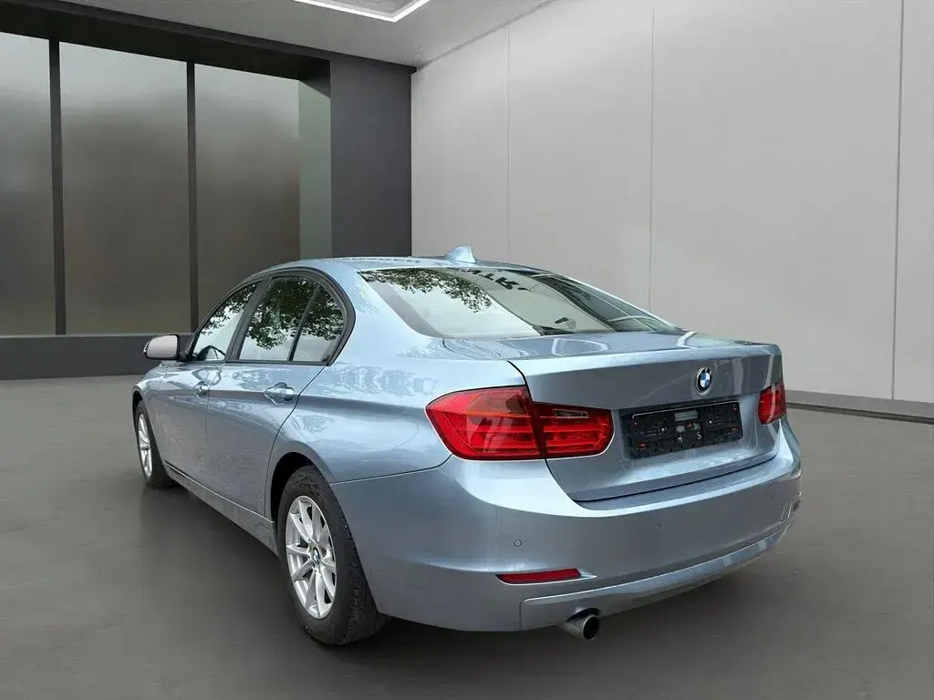 Occasion BMW 320 184 ch (135 kW) 2014 Bleue Berline