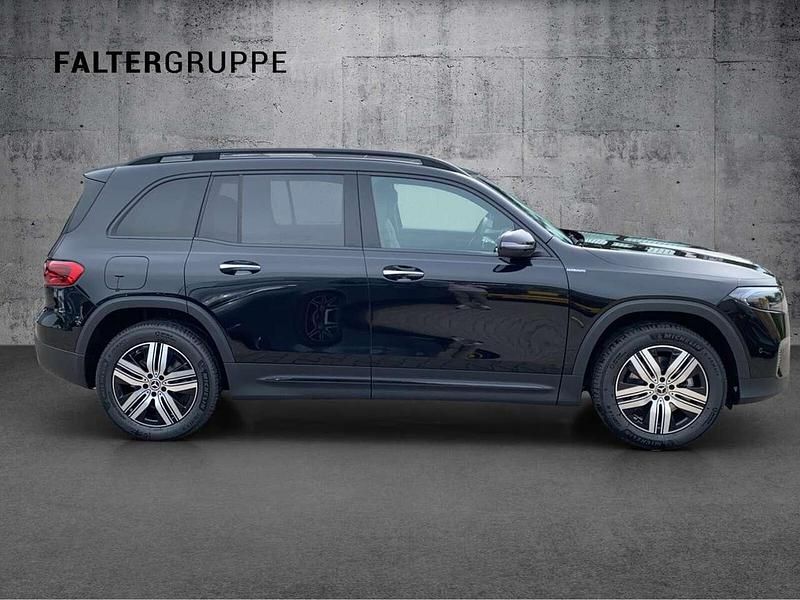 Gebraucht Mercedes EQB300 Electric Art 167 kW (228 PS) 2024 Lack kosmosschwarz SUV