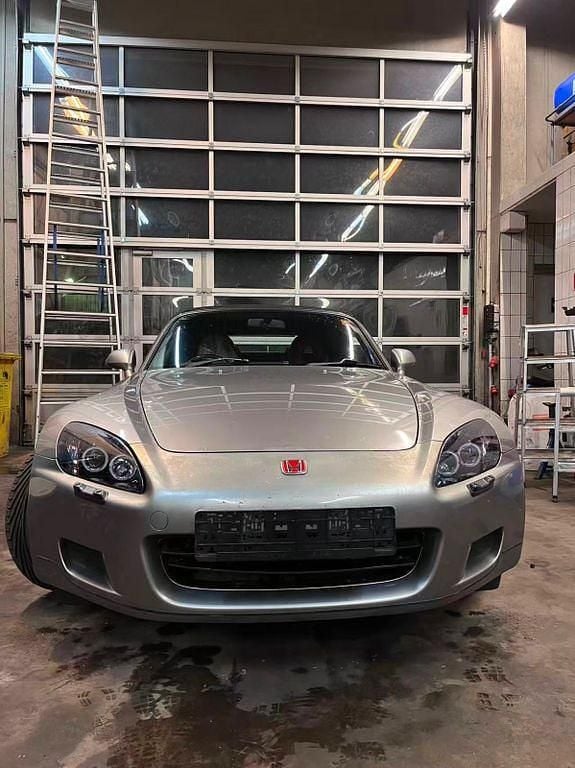 Gebraucht Honda S 2000 S 241 PS (177 kW) 1999 Silber Cabrio