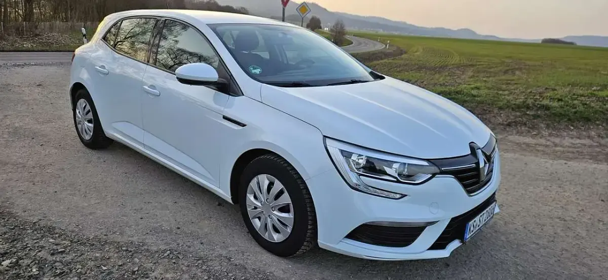 Gebraucht Renault Mégane Life 101 PS (74 kW) 2017 Kleinwagen