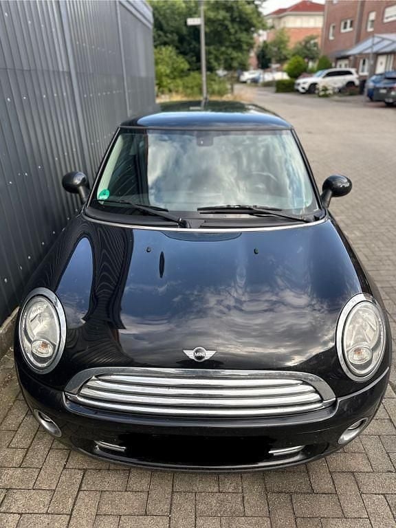 Schwarz Gebraucht 2009 Mini ONE Kleinwagen | 3.750 € (Guter Preis) - Bild 1/4
