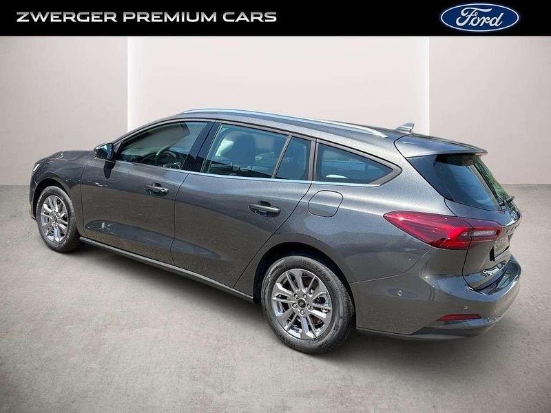 Gebraucht Ford Focus Titanium 125 PS (91 kW) 2024 Grau Limousine
