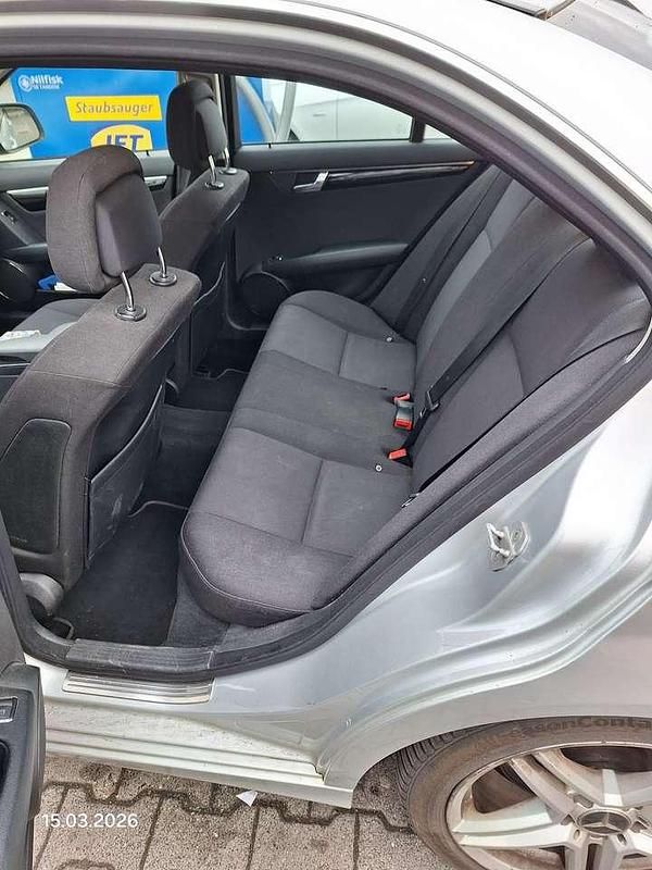 Gebraucht Mercedes C220 170 PS (125 kW) 2008 Grau Limousine