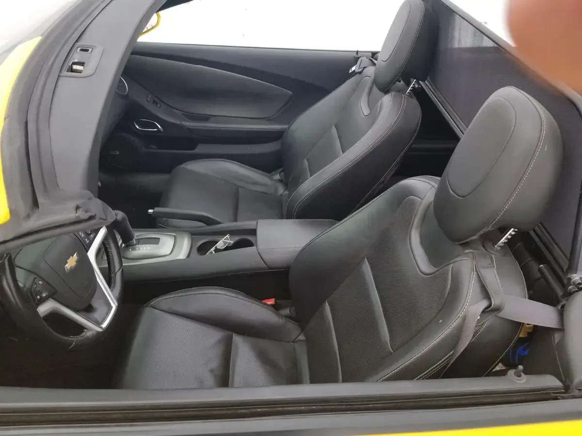 Gebraucht Chevrolet Camaro 328 PS (241 kW) 2015 Gelb Cabrio