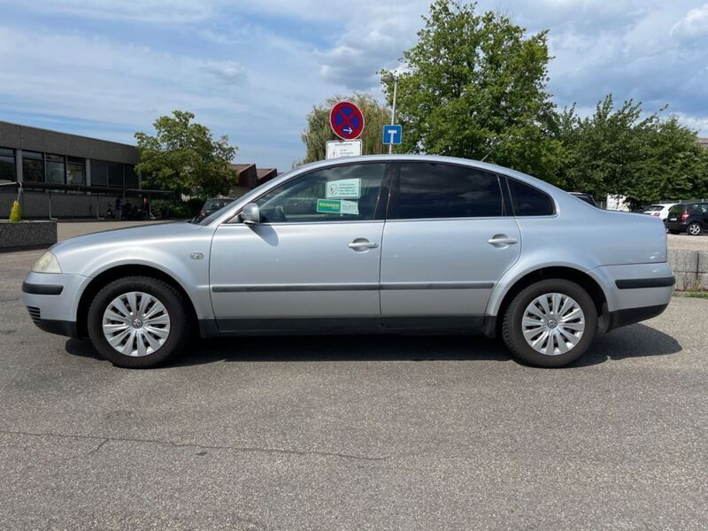 Gebraucht VW Passat Trendline 150 PS (110 kW) 2001 Silber Limousine
