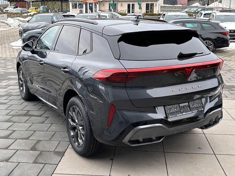 Neu Cupra Terramar 204 PS (150 kW) 2026 Grau SUV