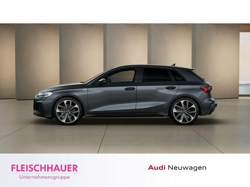 Neu Audi A3 S-Line 150 PS (110 kW) 2026 Grau Limousine