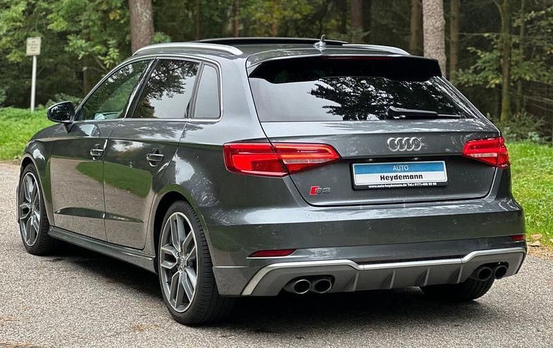 Gebraucht Audi S3 Sport 310 PS (228 kW) 2018 Daytonagrau perleffekt (metallic) Limousine