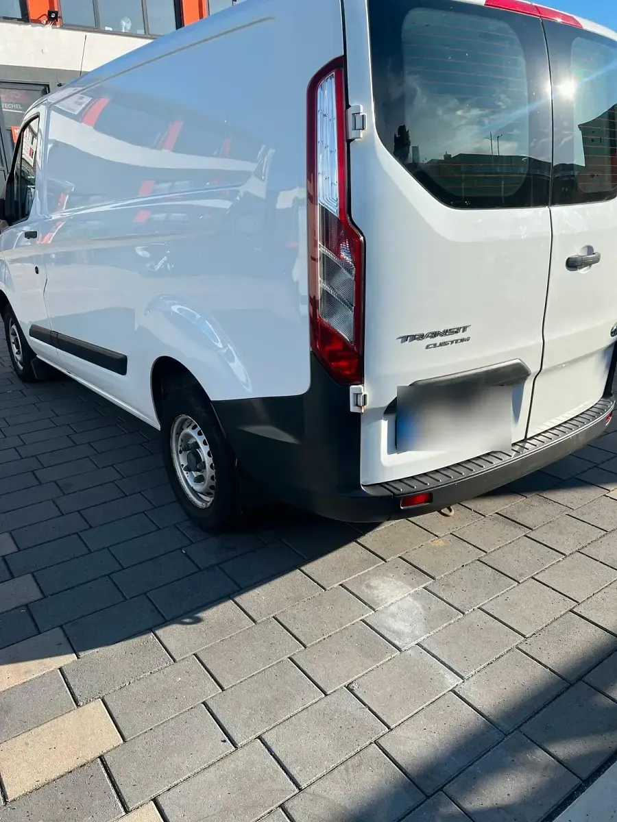 Gebraucht Ford Transit 105 PS (77 kW) 2017 Weiß Van
