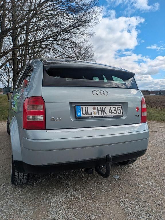 Gebraucht Audi A2 75 PS (55 kW) 2003 Blau Kleinwagen