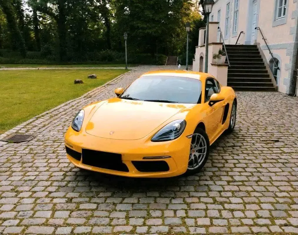 Gebraucht Porsche 718 Cayman 300 PS (220 kW) 2016 Gelb Coupé