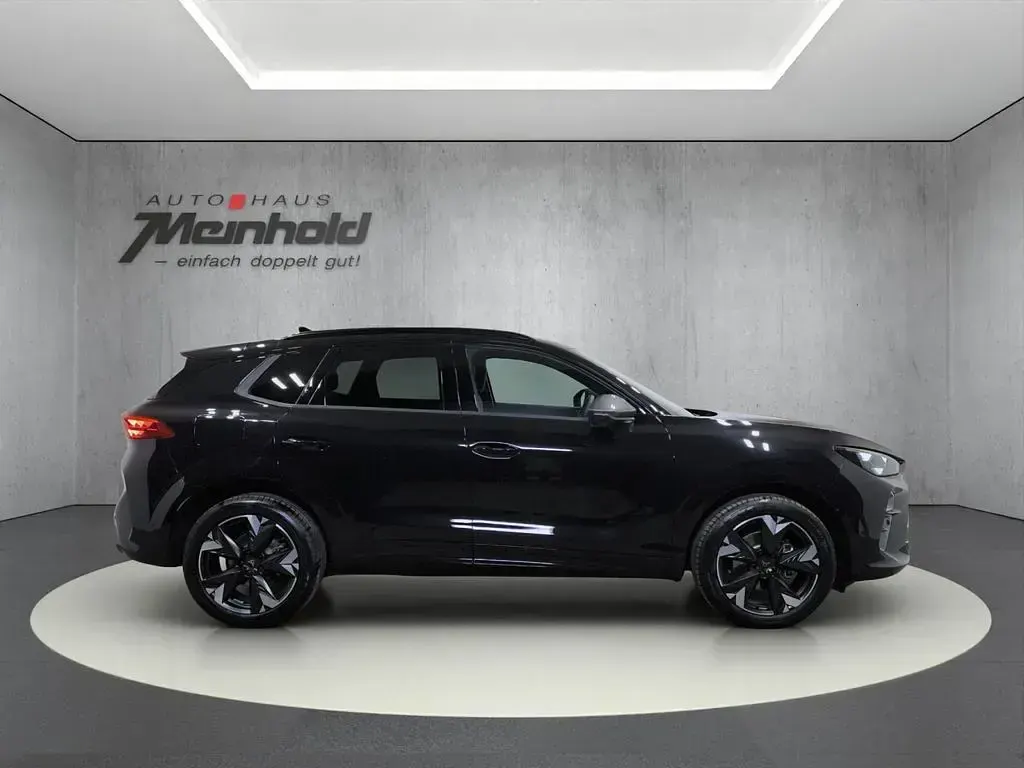 Second-hand Cupra Terramar 150 CP (110 kW) 2025 Negru SUV