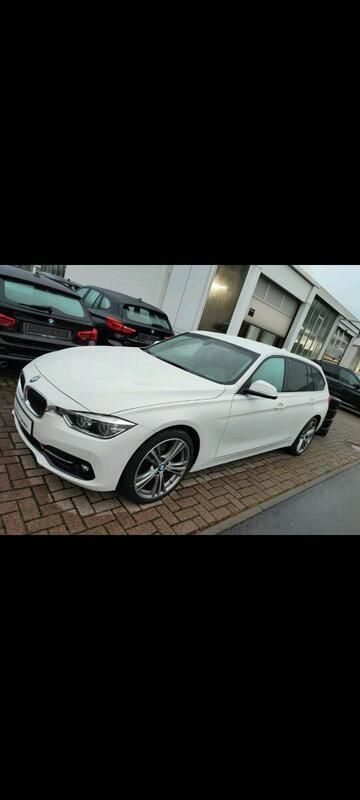 Weiß Gebraucht 2019 BMW 320 Kombi | 25.990 € (Teuer) - Bild 1/4