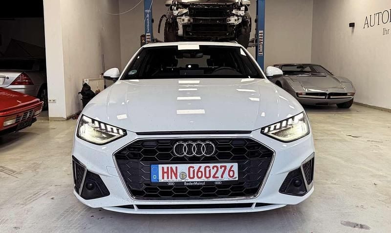 Ibisweiss Gebraucht 2022 Audi A4 S-Line Kombi | 19.999 € (Superpreis) - Bild 1/4