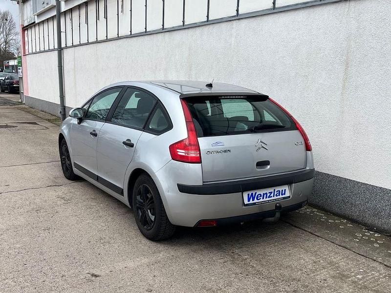 Gebraucht Citroën C4 Style 88 PS (64 kW) 2005 Silber Limousine