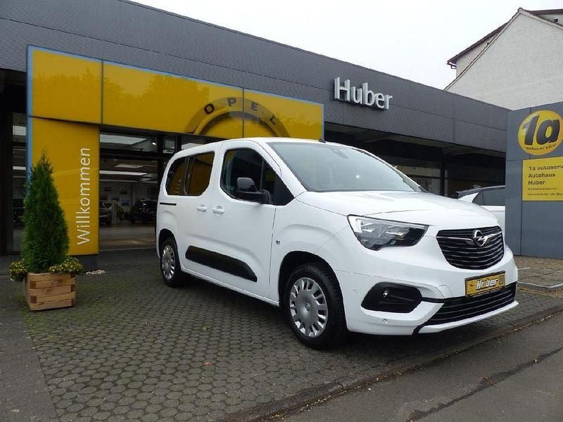 Weiß Gebraucht 2022 Opel Combo Life Elegance Van / Kleinbus | 19.950 € (Guter Preis) - Bild 1/4