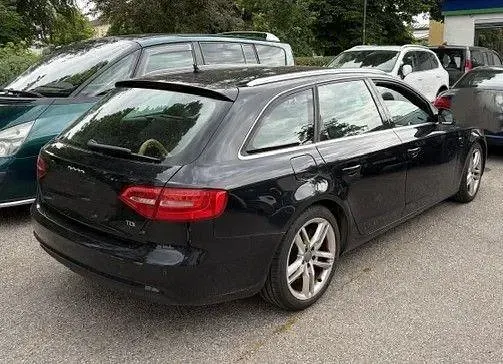 Gebraucht Audi A4 S-Line 177 PS (130 kW) 2013 Schwarz Kombi