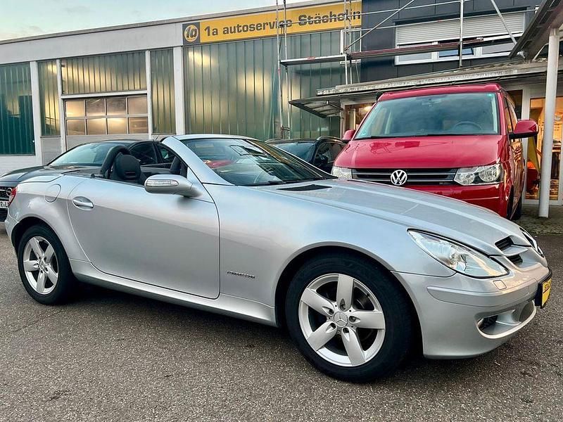 Gebraucht Mercedes SLK200 163 PS (119 kW) 2005 Silber Cabrio