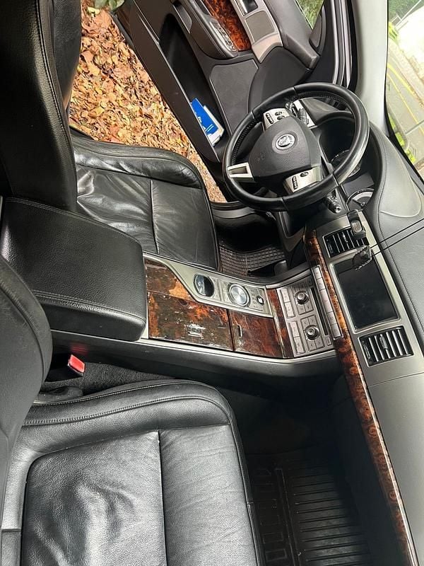 Schwarz Gebraucht 2009 Jaguar XF Limousine | 6.000 € (Teuer) - Bild 1/4