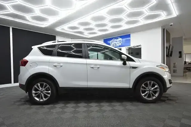 Brugt Ford Kuga Titanium 200 HK (147 kW) 2012 Hvid SUV