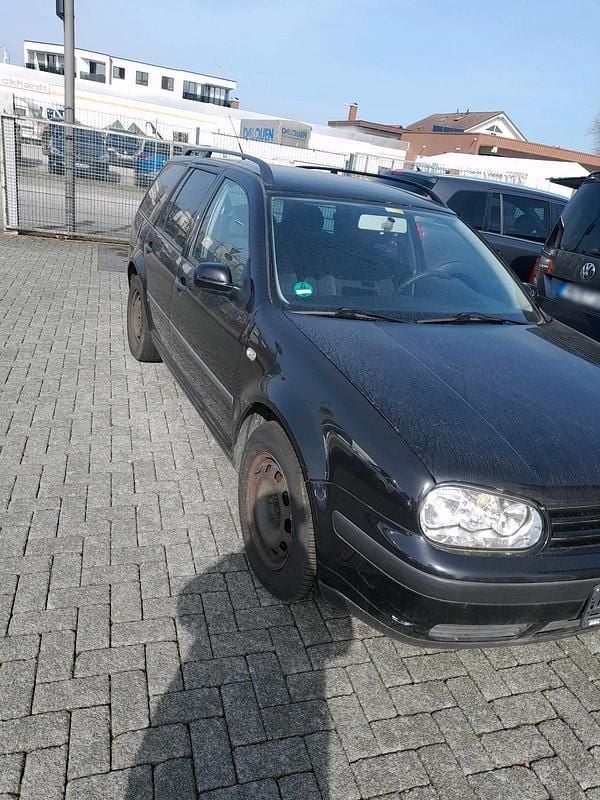 Gebraucht VW Golf IV 90 PS (66 kW) 2001 Schwarz Kombi