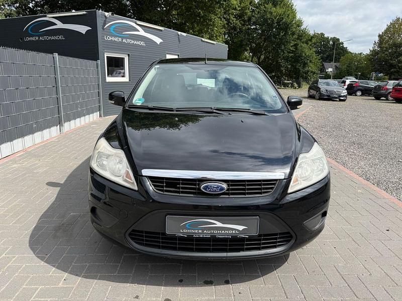 Gebraucht Ford Focus 101 PS (74 kW) 2010 Schwarz Limousine