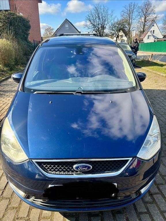 Gebraucht Ford Galaxy Ghia 140 PS (102 kW) 2008 Blau Van / Kleinbus