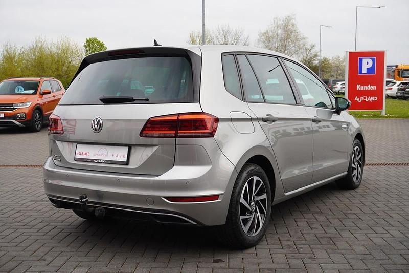 Gebraucht VW Golf VII Join 131 PS (96 kW) 2018 Silber