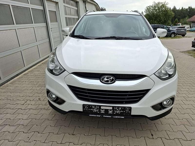 Creamy white / sol Gebraucht 2013 Hyundai ix35 Edition SUV | 8.870 € (Fairer Preis) - Bild 1/4