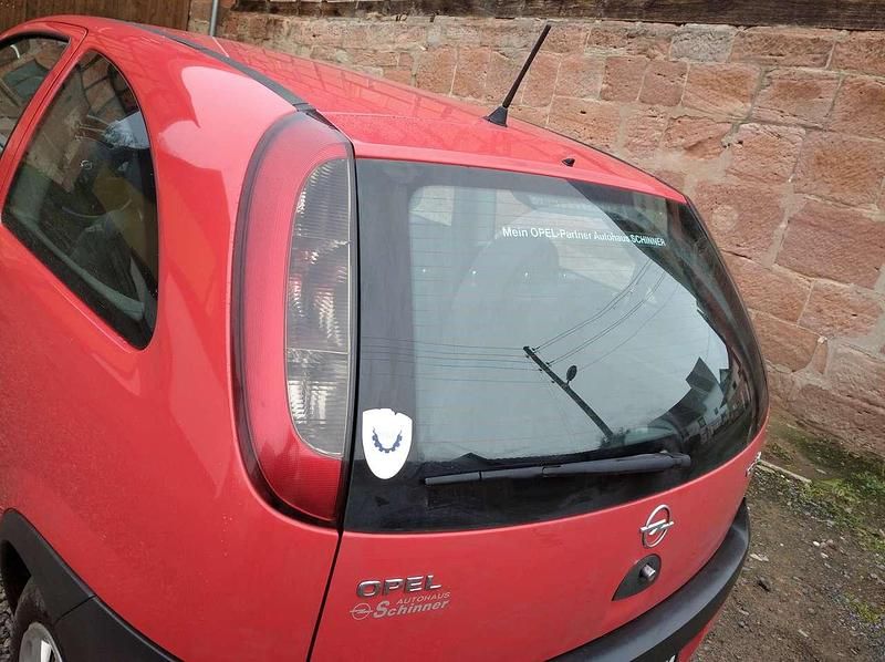 Gebraucht Opel Corsa Comfort 58 PS (42 kW) 2001 Rot Limousine