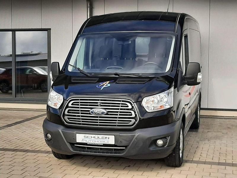 Iridiumschwarz Gebraucht 2018 Ford Transit Trend Van / Kleinbus | 17.280 € (Fairer Preis) - Bild 1/4