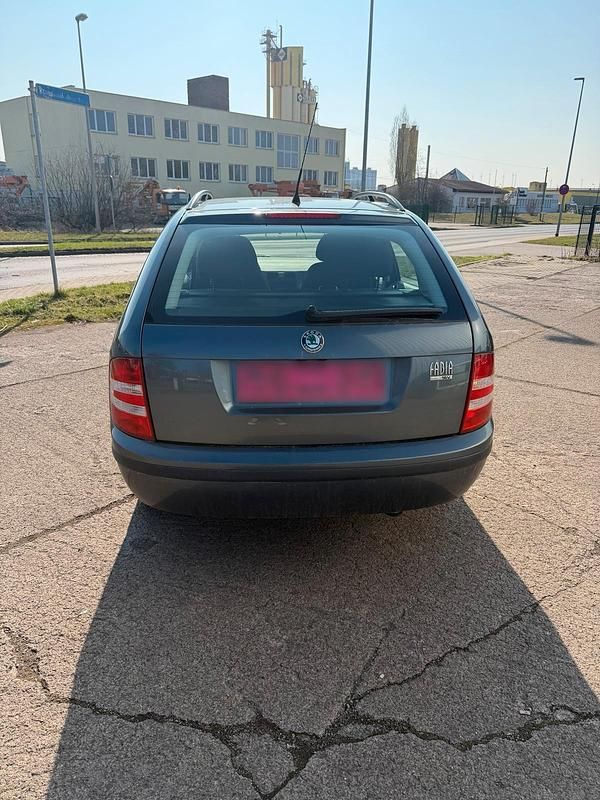 Gebraucht Skoda Fabia 75 PS (55 kW) 2005 Grau Kombi